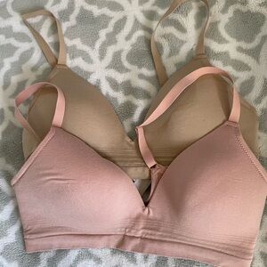 Set of two wireless bras